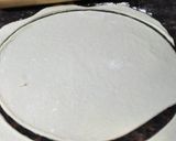 صورة لخطوة 2 من وصفة مناقيش رقيقة عالصاج