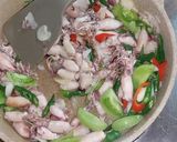 Foto langkah ke 3 dari resep 193. Oseng Cumi Asin.