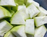 Foto langkah ke 1 dari resep Bendoyo Labu Air.