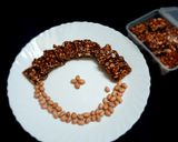 સીંગ ની ચીકી (Peanuts Chikki Recipe in Gujarati) રેસીપી સ્ટેપ3ફોટો