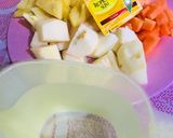A picture of step 1 of Mixed Juice (Apple 🍎 Pineapple 🍍 Carrot 🥕).
