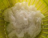 Foto langkah ke 1 dari resep Sop Kimlo Soun Simple.
