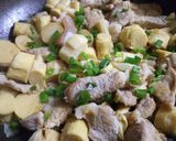 Hình bước làm 2 của món Măng trúc xào thịt