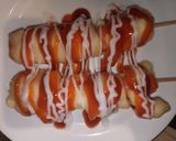 Foto langkah ke 5 dari resep Sosis gulung unik, jajanan ala street food.
