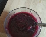 A picture of step 3 of Black Grapes Crush.