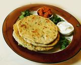 A picture of step 4 of Makki ki rotti.