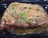 Foto del paso 3 de la receta: Aguja de cerdo asada con especias, mostaza y miel