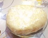 صورة لخطوة 2 من وصفة كيش بالبصل والجبن