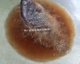 Foto langkah ke 1 dari resep Ikan Goreng Sambal Matah.