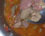 A picture of step 3 of Assorted meat pepper soup.