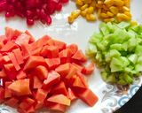 A picture of step 1 of Salsa Friska.