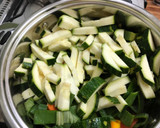 Foto del paso 5 de la receta: Guiso de verduras con zapallo y orejas de palo