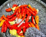 Foto langkah ke 3 dari resep Sambal Geprek Kacang Mede.