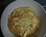 Foto langkah ke 5 dari resep Thai pork omelet recipe (ไข่เจียวหมูสับ).