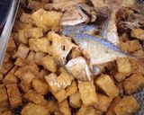 Foto langkah ke 1 dari resep 46. Tumis Tempe Ikan Peda.