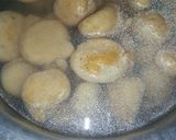 A picture of step 5 of Fried Dahi Baray.