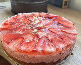Foto del paso 7 de la receta: Tarta de mousse de fresa