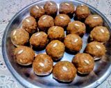 A picture of step 9 of Panjiri Ladoo.