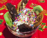 Foto del paso 23 de la receta: Helado de nuez acompañado de brownie, masa tulipe, merengue italiano y bañado en salsa de chocolate
