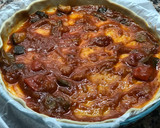 Foto del paso 2 de la receta: Pizza en masa de hojaldre con salmón y conservas saura 🥫