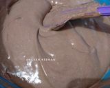 Foto langkah ke 3 dari resep Bolu Kukus Coklat 2 Telur super fluffy.