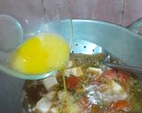 Foto langkah ke 4 dari resep Sup Tahu Telur.