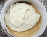 Foto del paso 7 de la receta: Cheesecake de ricotta con arándanos 🫐 (sin horno)