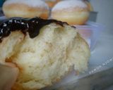 Foto langkah ke 8 dari resep Donat empuk,ekonomis. killer soft bread 1x proofing.