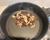 蒜香奶油木耳洋蔥肉片燒肉飯的食譜步驟3照片