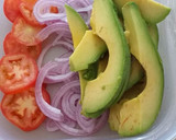 Foto del paso 2 de la receta: Ensalada de aguacate