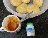 A picture of step 2 of Layered Masala Paratha.