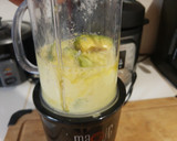 Foto del paso 2 de la receta: Mayonesa de aguacate
