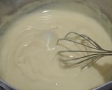Foto langkah ke 2 dari resep Eggless Fruit Pie.