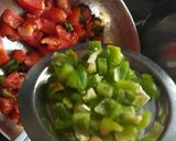 A picture of step 2 of Creamy capsicum sabji.