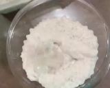 A picture of step 6 of Coconut and berries pudding with sago tapioca balls.