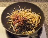 木耳鱈魚香絲炒鹹豬肉的食譜步驟3照片