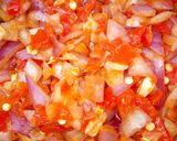 A picture of step 2 of Tomatoes sauce.