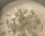 A picture of step 3 of Shrimp chowder.