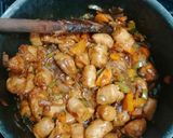 A picture of step 3 of Stewed sausage.