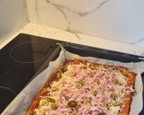 Foto del paso 4 de la receta: Pizza fit con base de queso cottage