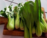 Foto langkah ke 1 dari resep Tumis pakcoy tauge.
