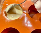 Foto del paso 8 de la receta: Tartitas de chocolate “negro y blanco”, rellenas con crema de nueces