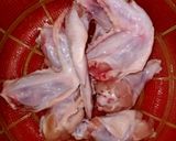 Hình bước làm 1 của món Gà chiên mắm