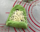 Foto langkah ke 3 dari resep Roti Sobek Pandan isi coklat keju.