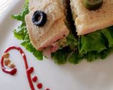 A picture of step 3 of Veg oats pattie subwich.