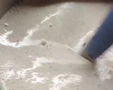 Foto del passaggio 1 della ricetta Crema di latte alla Carruba