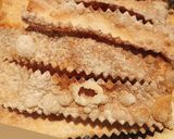 Foto del passaggio 8 della ricetta Chiacchere (o Frappe) di Carnevale