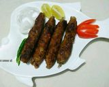 A picture of step 3 of Beef seekh kabab.
