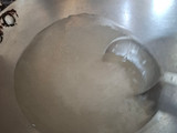 रेडी मिक्स से झटपट और टेस्टी गुलाब जामुन बनाए