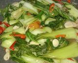 Foto langkah ke 4 dari resep Tumis Pokcoy Saus Tiram.